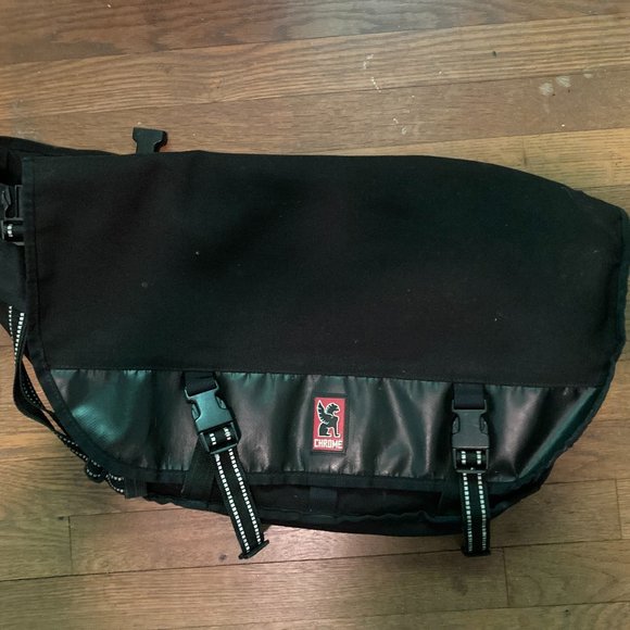 Chrome Industries Other - Chrome Industries Citizen Messenger Bag